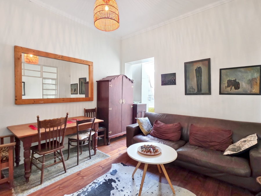 2 Bedroom Property for Sale in Zonnebloem Western Cape
